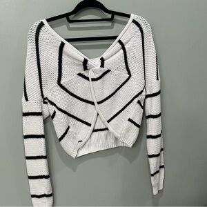 Hollister Off-the-Shoulder Black and White Sweater